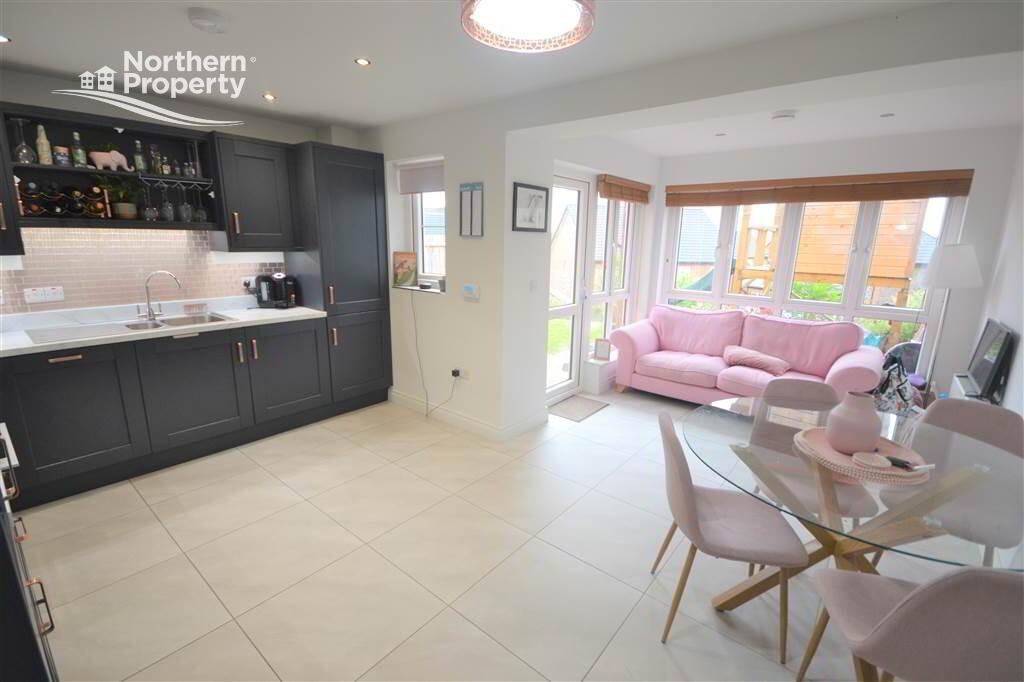 Photo 6 of 44 Mill Valley Way, Belfast