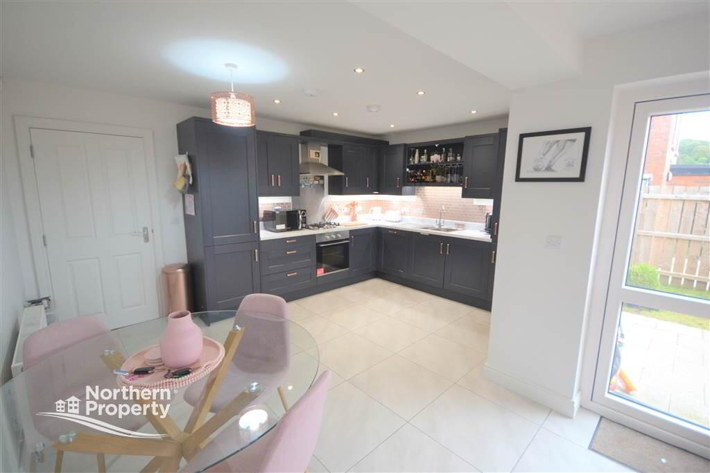 Photo 8 of 44 Mill Valley Way, Belfast