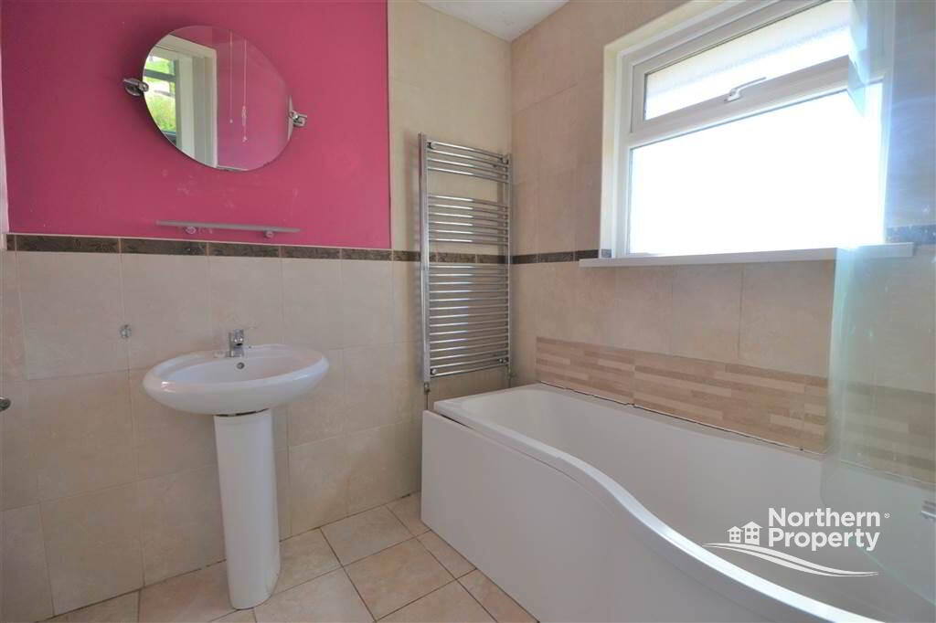 Photo 8 of 110 Serpentine Road, Newtownabbey