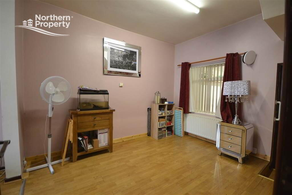Photo 4 of 96 Dunluce Avenue, Belfast