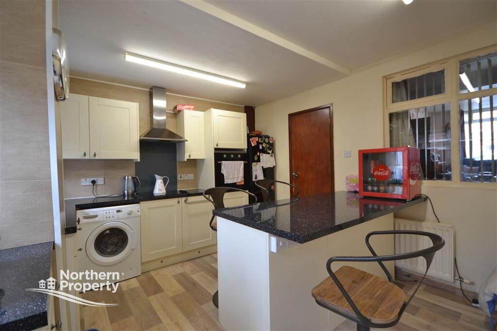 Photo 7 of 96 Dunluce Avenue, Belfast