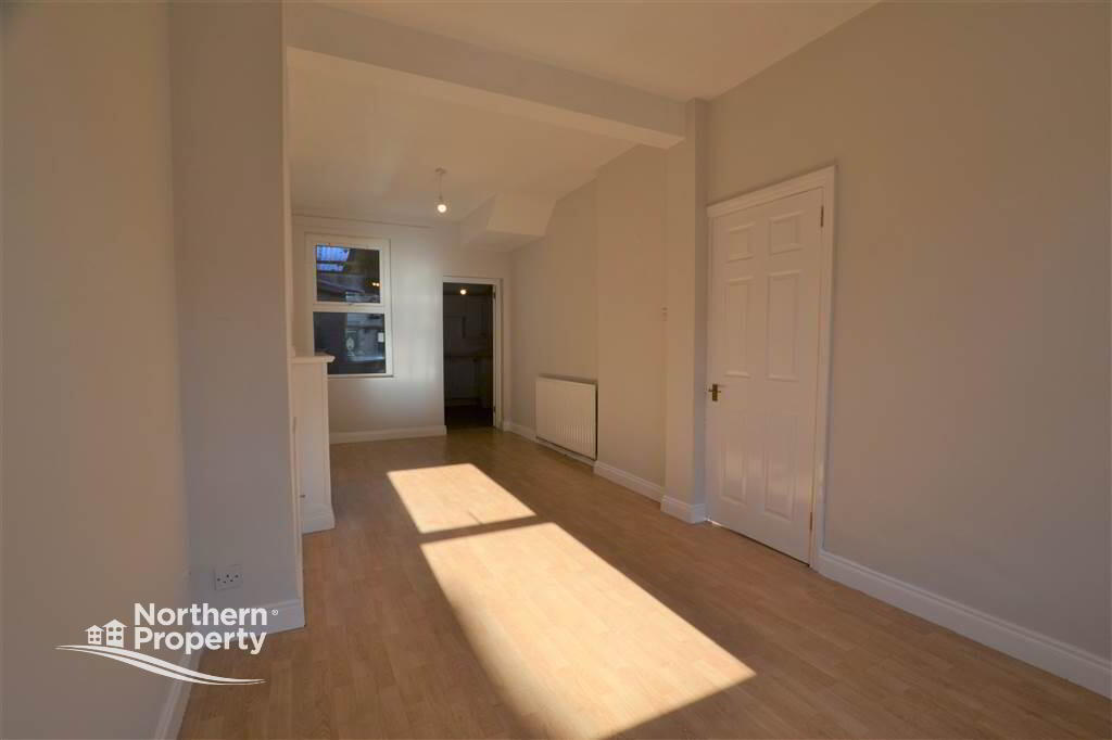 Photo 3 of 28 Beechfield Street, Belfast