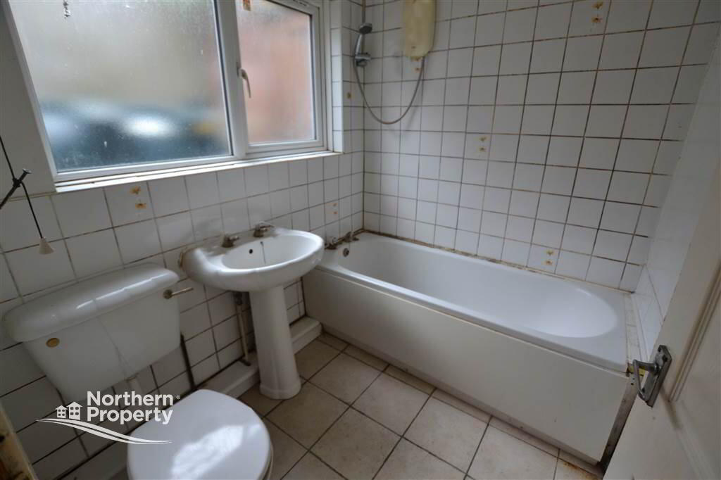 Photo 7 of 2 Donegall Avenue, Belfast