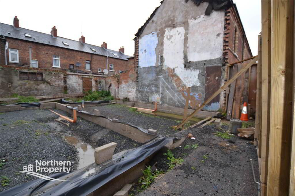 Photo 5 of 17-19 Euterpe Street, Belfast