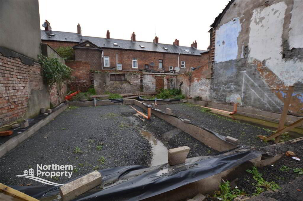 Photo 4 of 17-19 Euterpe Street, Belfast