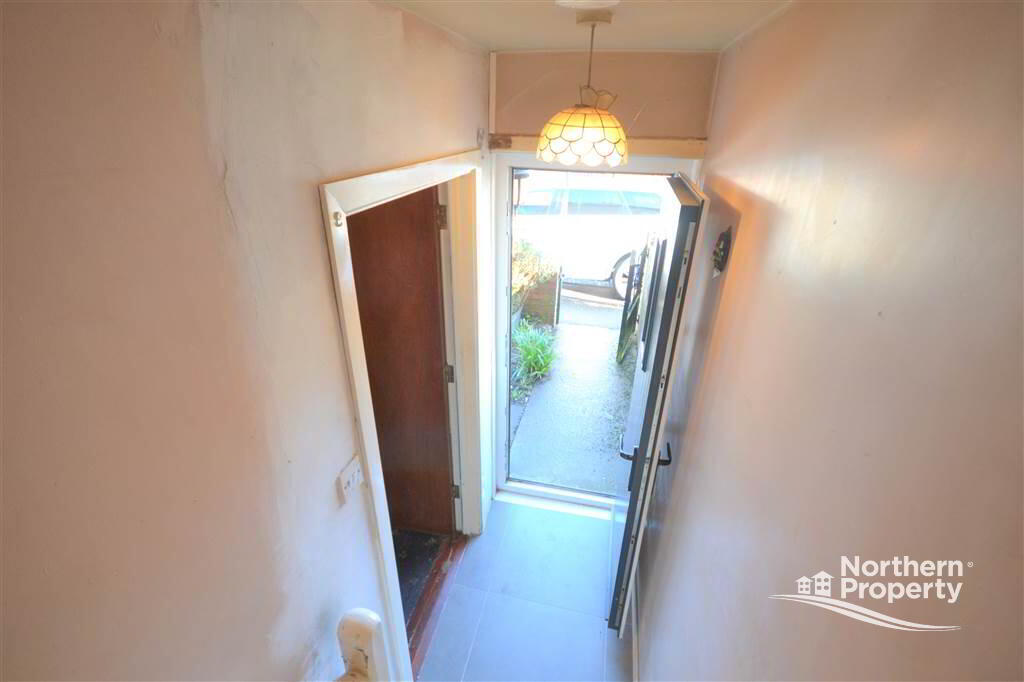 Photo 6 of 6 Brittons Drive, Belfast