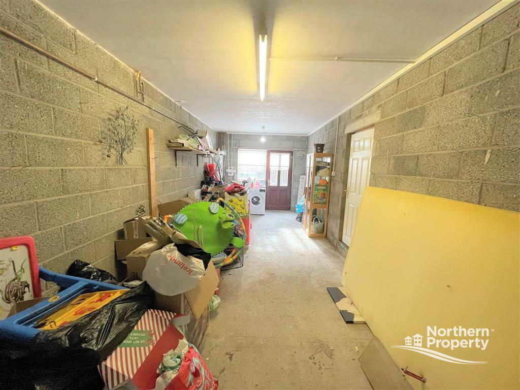 Photo 21 of 36 Mount Eagles Square, Dunmurry, Belfast