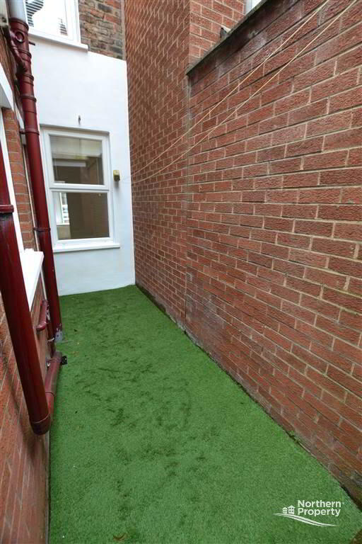 Photo 18 of 65 Hawthorn Street, Belfast