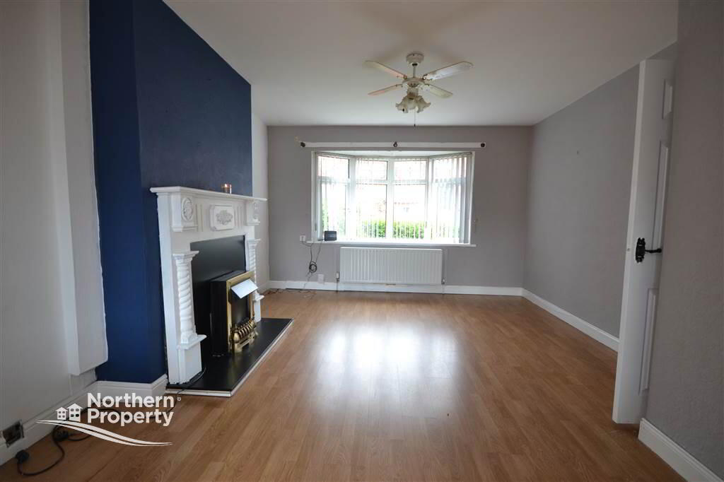 Photo 6 of 75 Dermott Hill Road, Belfast