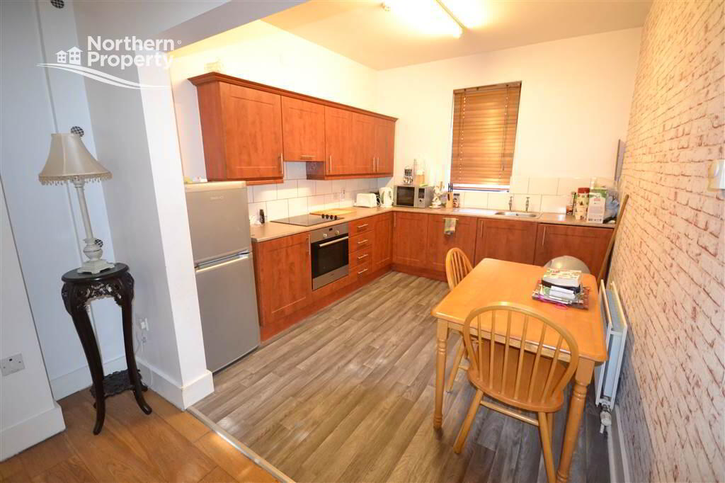 Photo 8 of 265 Falls Road, Belfast
