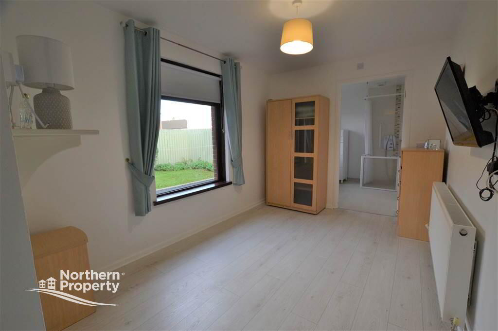 Photo 9 of 71 Bingnian Drive, Belfast