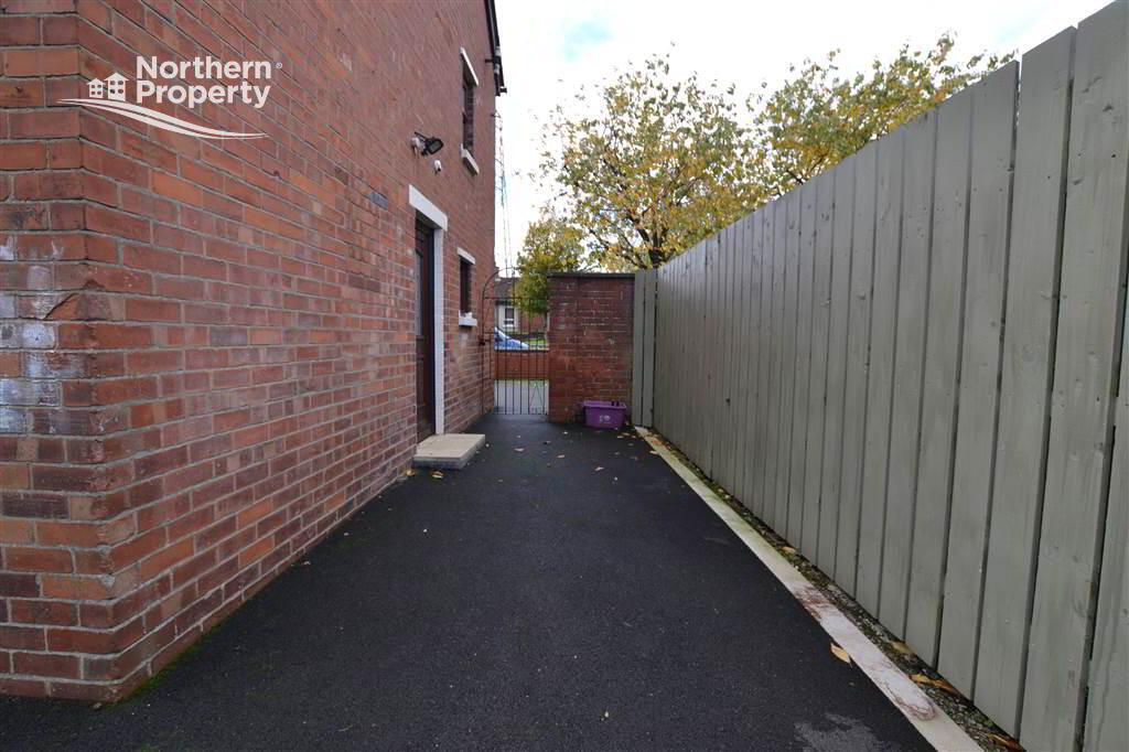 Photo 21 of 71 Bingnian Drive, Belfast