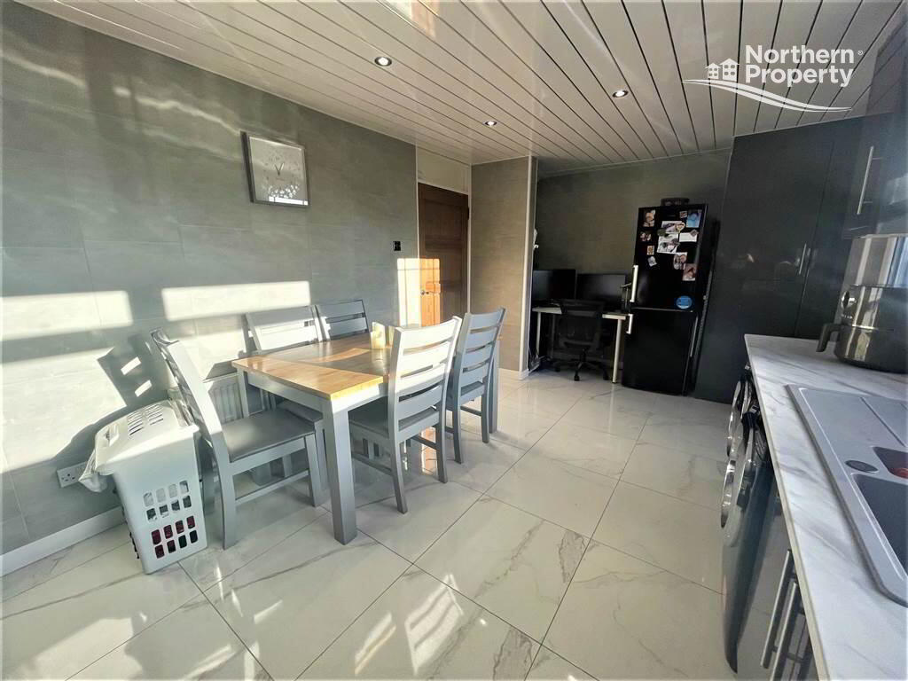 Photo 8 of 26 Dungloe Crescent, Lenadoon, Belfast