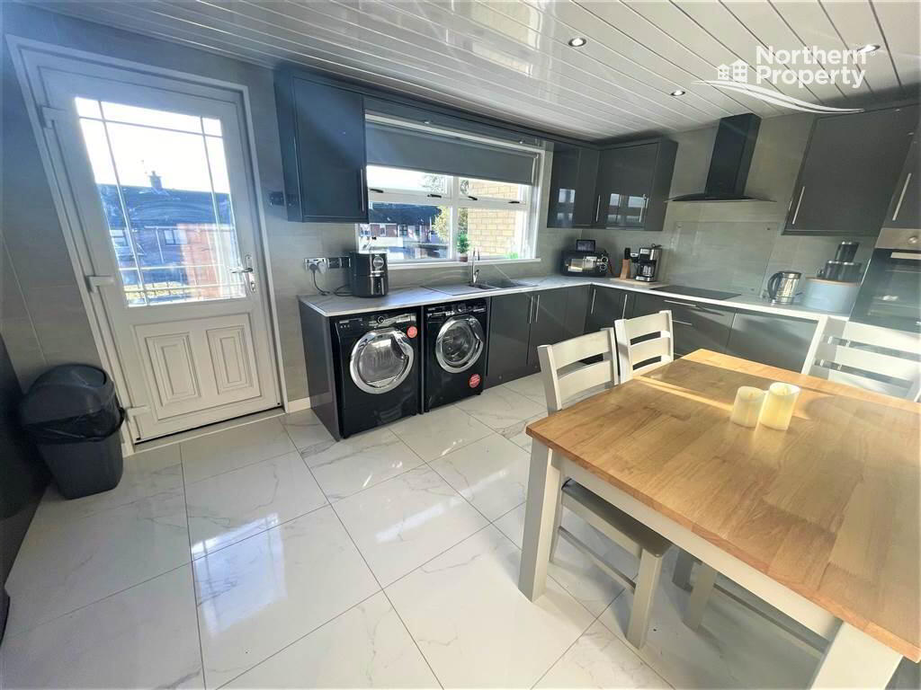 Photo 6 of 26 Dungloe Crescent, Lenadoon, Belfast