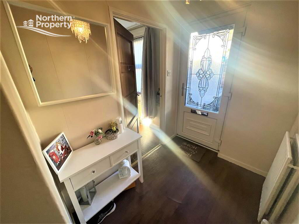 Photo 3 of 26 Dungloe Crescent, Lenadoon, Belfast