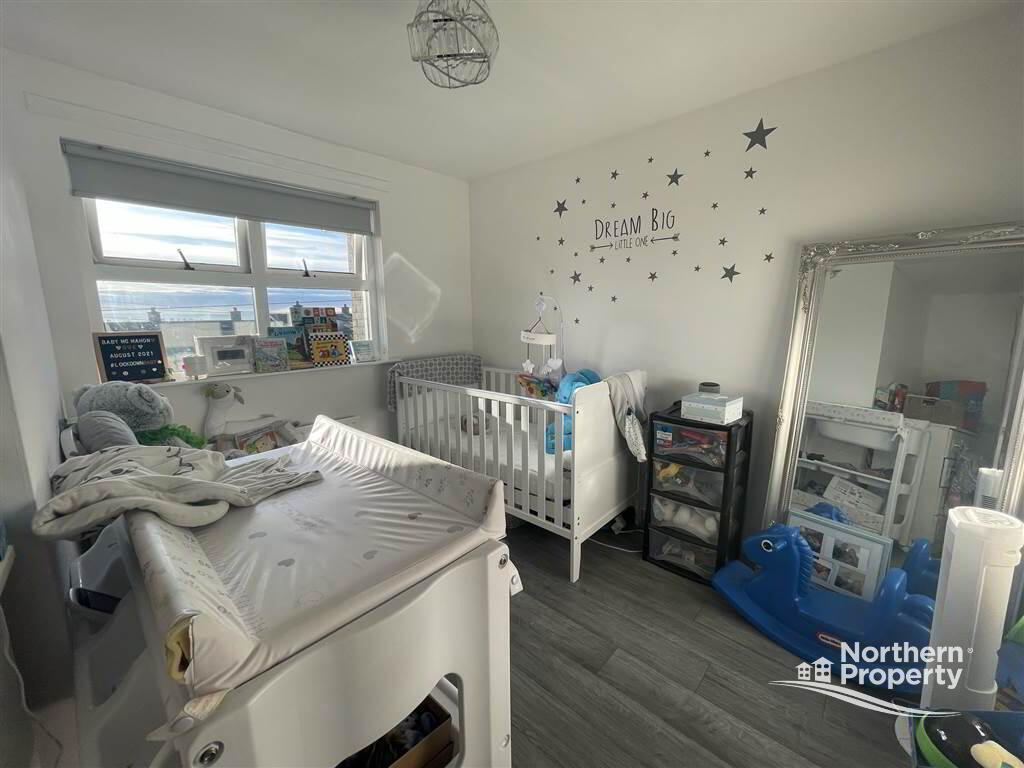 Photo 12 of 26 Dungloe Crescent, Lenadoon, Belfast