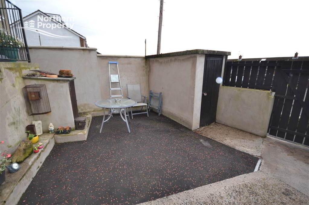 Photo 15 of 26 Dungloe Crescent, Lenadoon, Belfast