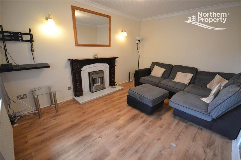 Photo 3 of 103 Ross Road, Belfast