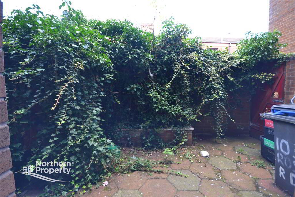 Photo 13 of 103 Ross Road, Belfast