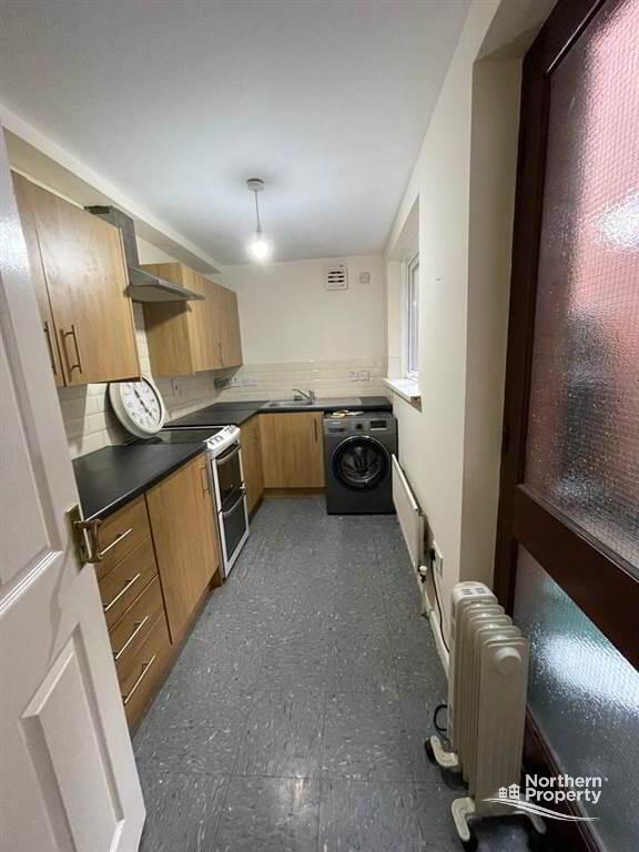 Photo 6 of 11 Earlscourt Street, Belfast