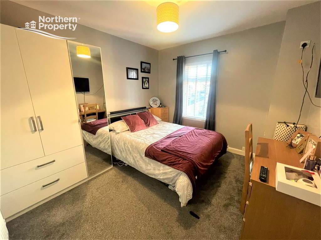 Photo 18 of 555 Falls Road, Belfast