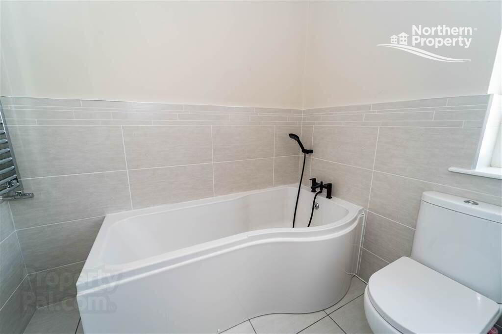 Photo 18 of 24 Fairfields Manor, Lisburn