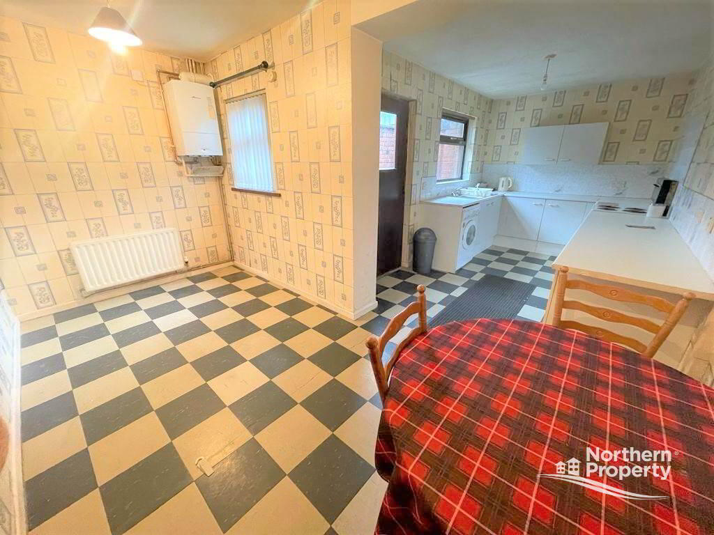Photo 5 of 36 Iveagh Crescent, Belfast