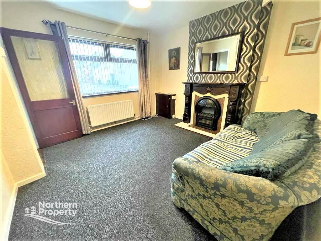 Photo 3 of 36 Iveagh Crescent, Belfast