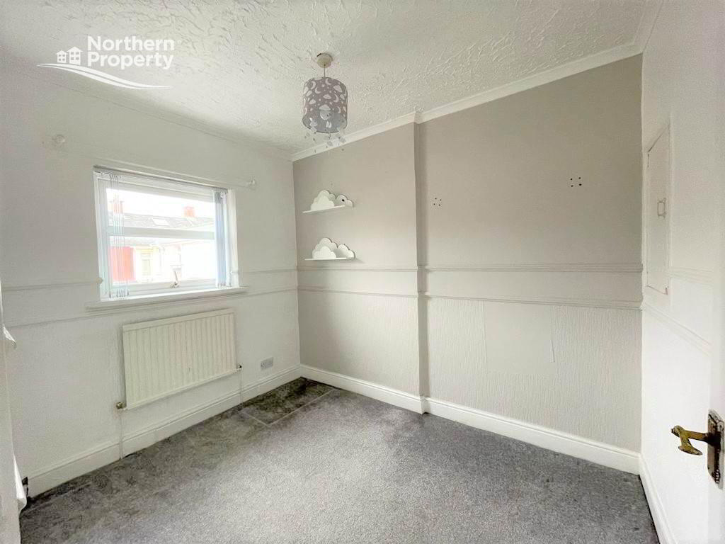 Photo 9 of 131 St James Road, Belfast