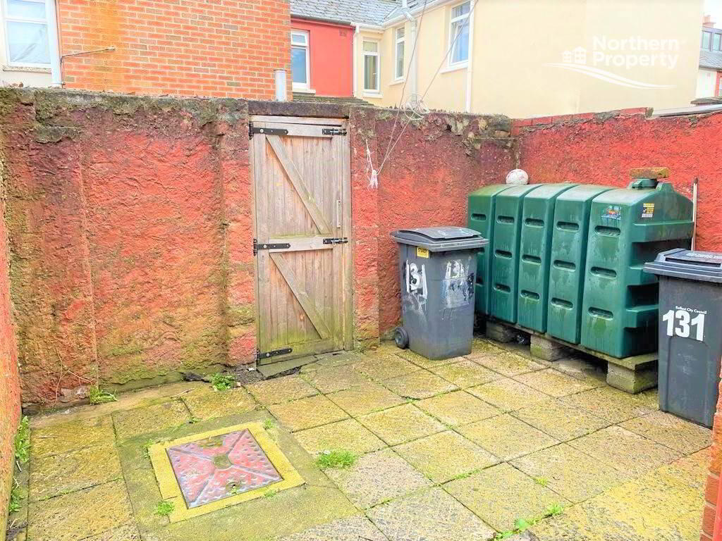 Photo 11 of 131 St James Road, Belfast