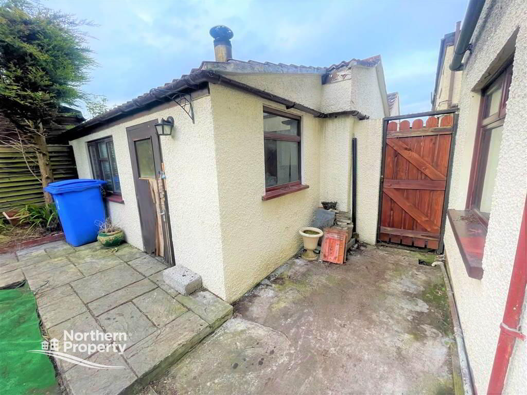 Photo 15 of 65 Ladybrook Crescent, Belfast