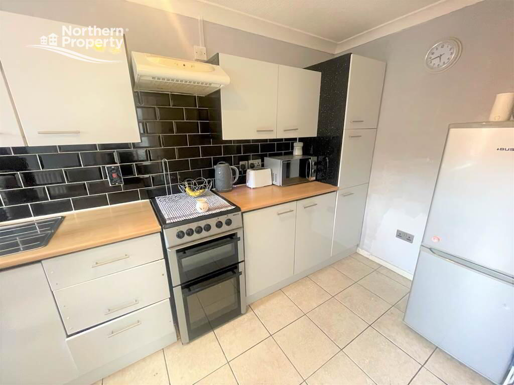 Photo 6 of 45 Springfield Drive, Belfast