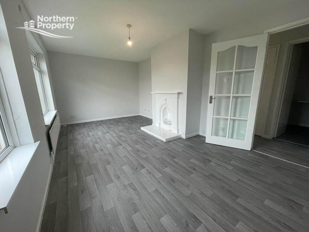 Photo 4 of 102 Laurelbank, Belfast