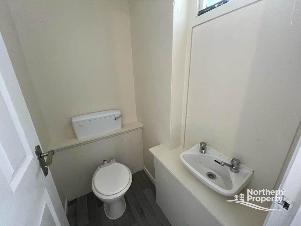 Photo 8 of 102 Laurelbank, Belfast