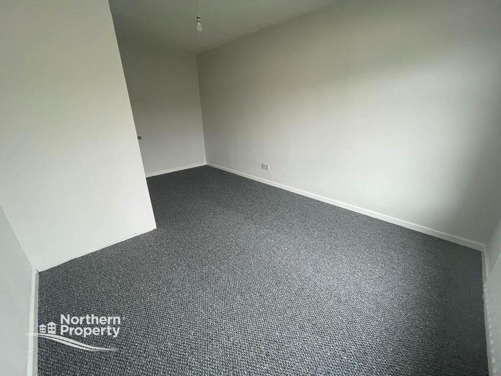 Photo 13 of 102 Laurelbank, Belfast