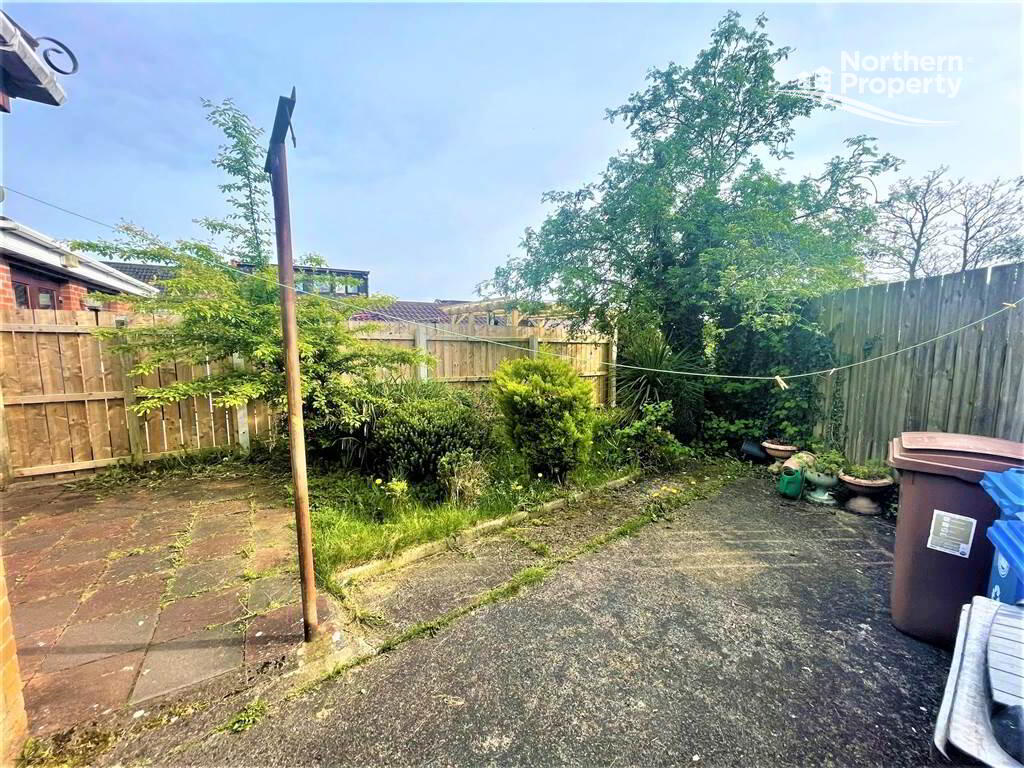 Photo 19 of 24 Willowvale Gardens, Belfast