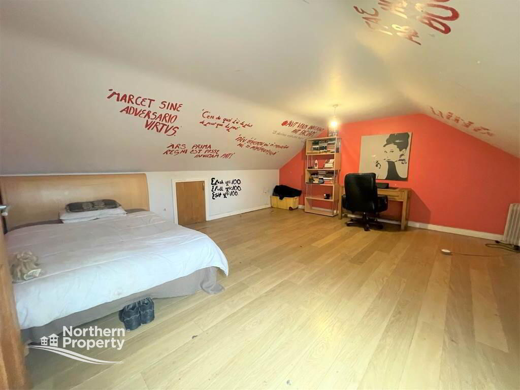 Photo 17 of 8 Mount Eagles Grove, Belfast