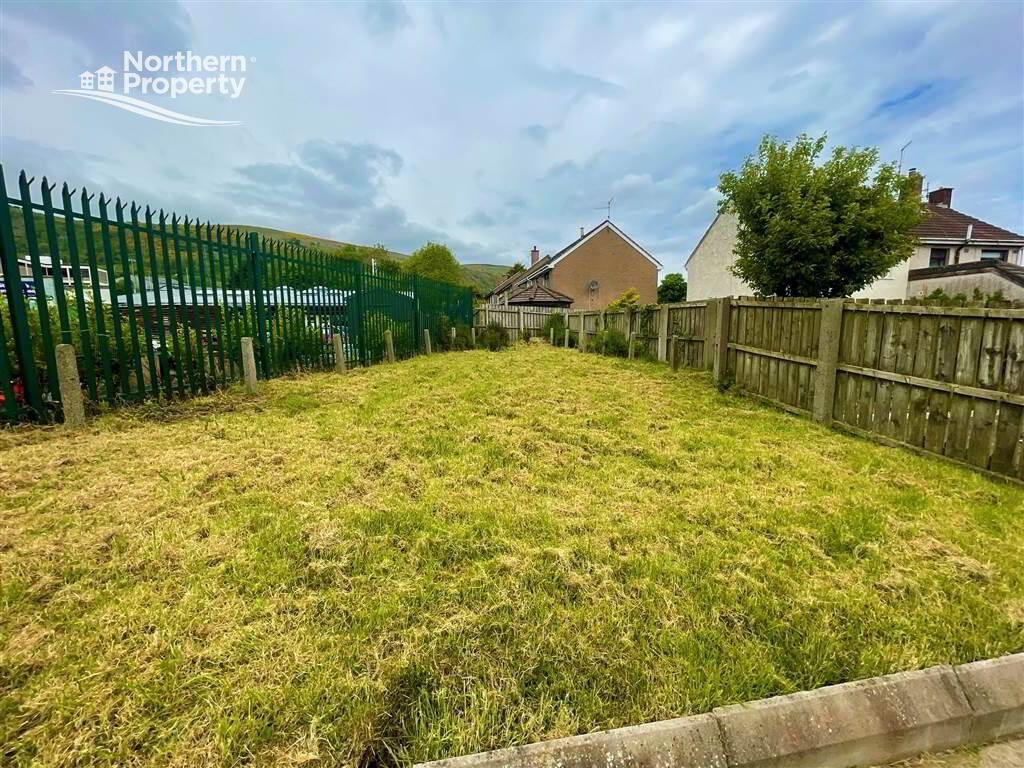 Photo 13 of 117 Monagh Road, Belfast