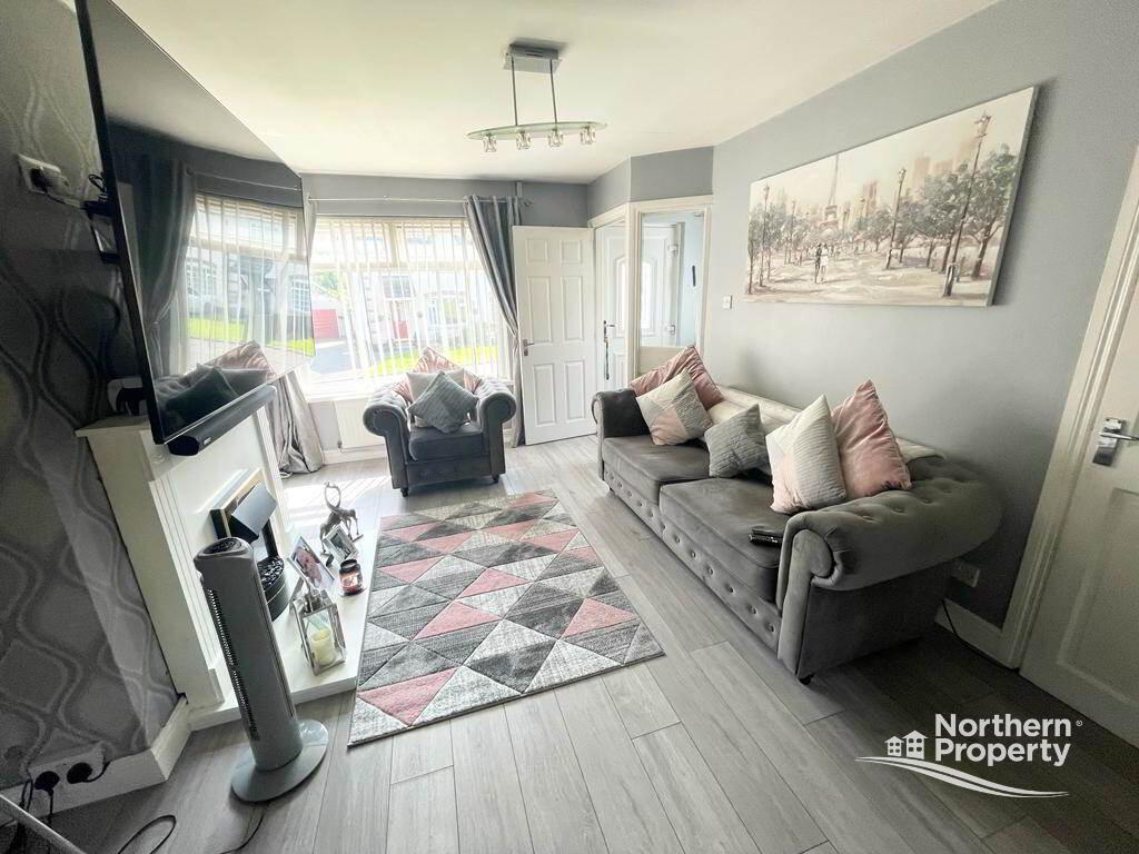Photo 6 of 302 Lagmore Meadows, Belfast