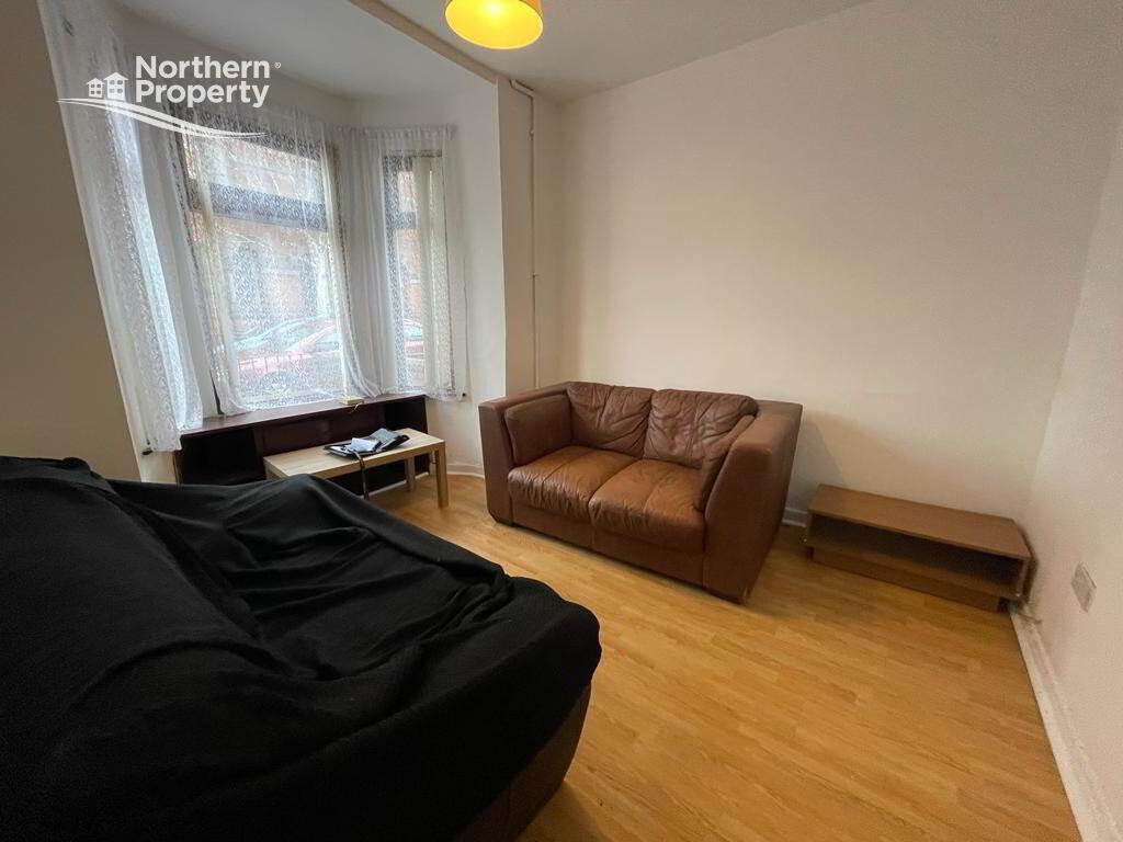 Photo 2 of 8 Cavendish Street, Belfast