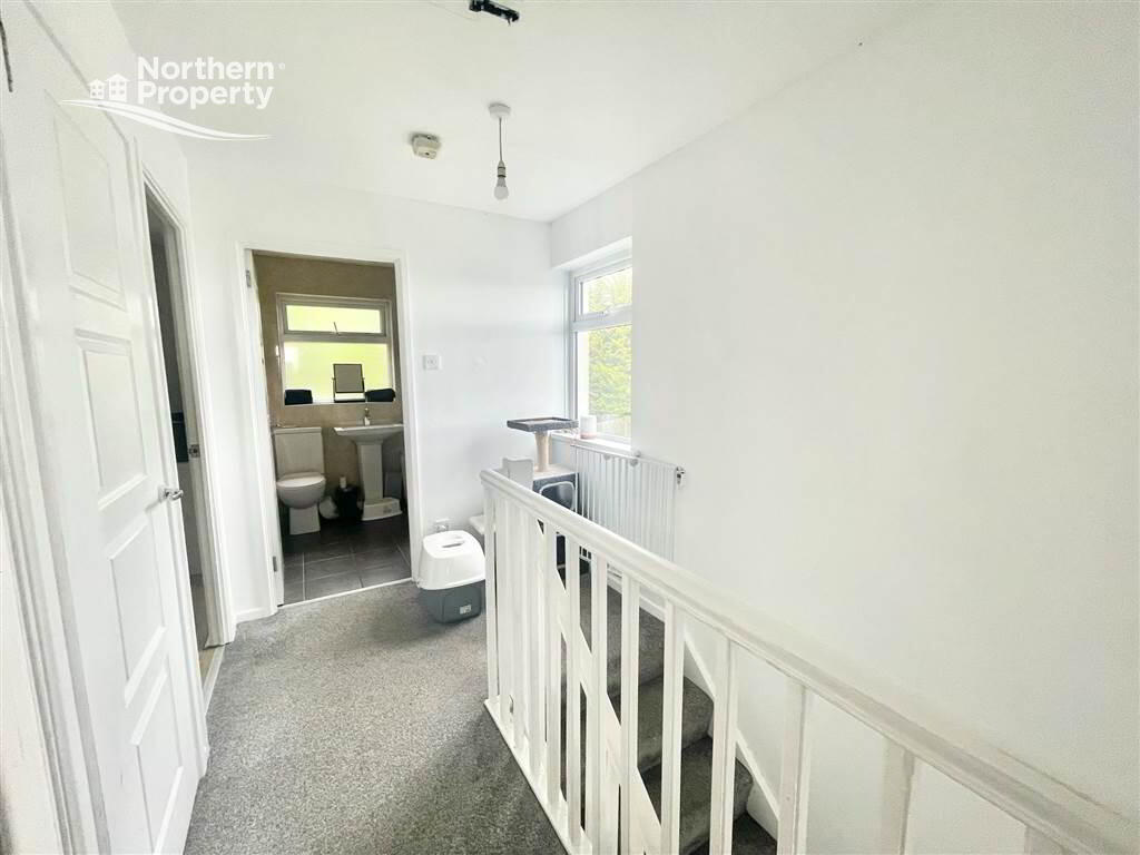 Photo 7 of 50 Lagmore Meadows, Belfast