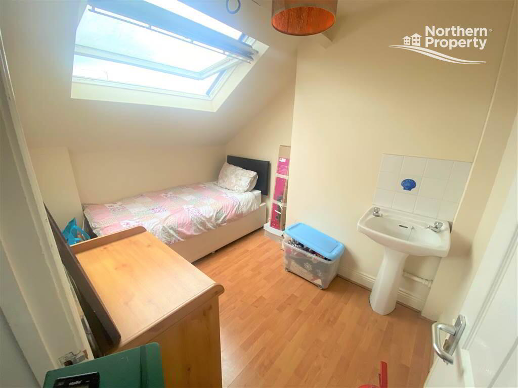 Photo 16 of 25 Crocus Street, Belfast