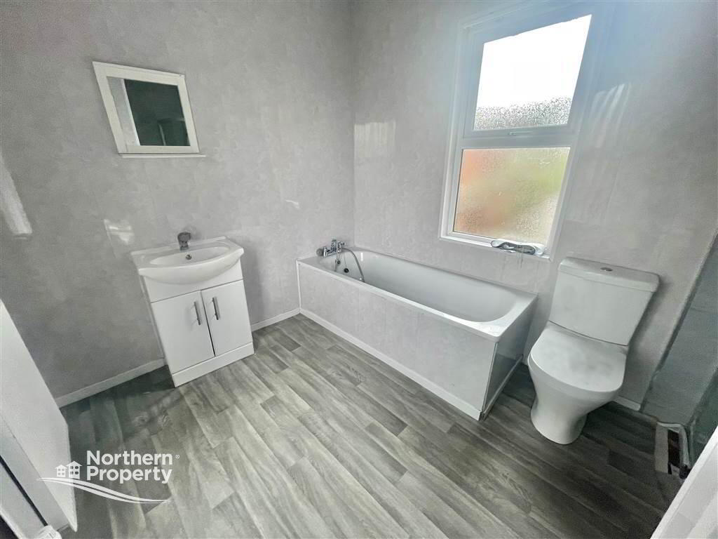 Photo 6 of 247 Falls Road, Belfast