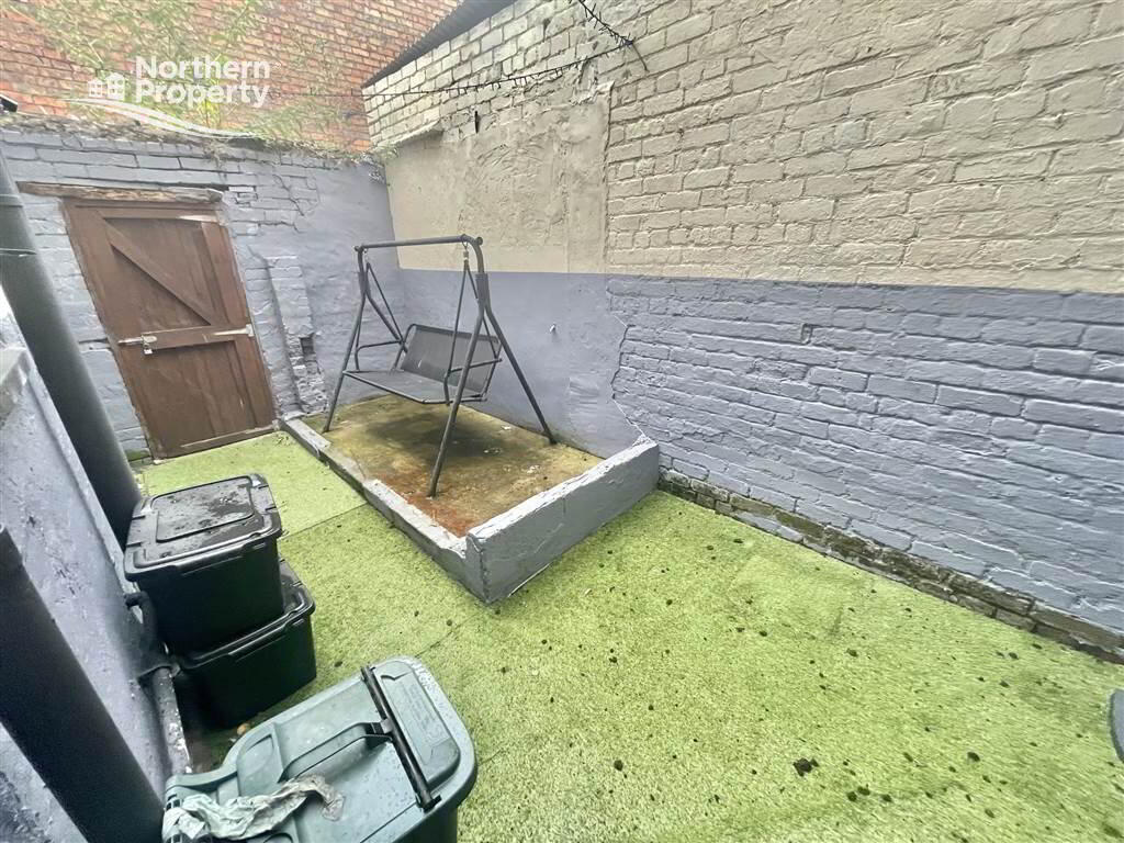 Photo 12 of 247 Falls Road, Belfast