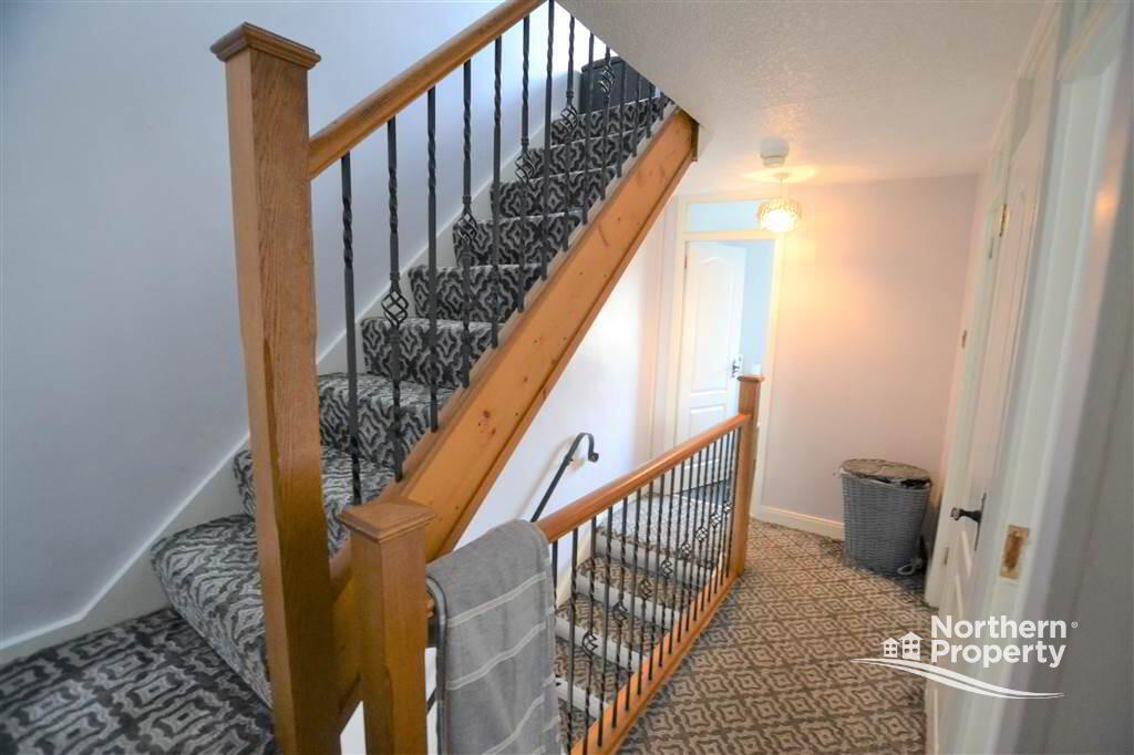 Photo 17 of 6 Laburnum Row, Dunmurry, Belfast