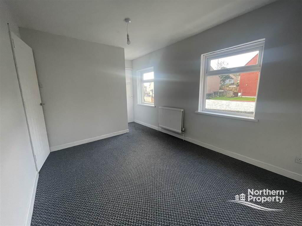 Photo 10 of 47 Norglen Drive, Belfast