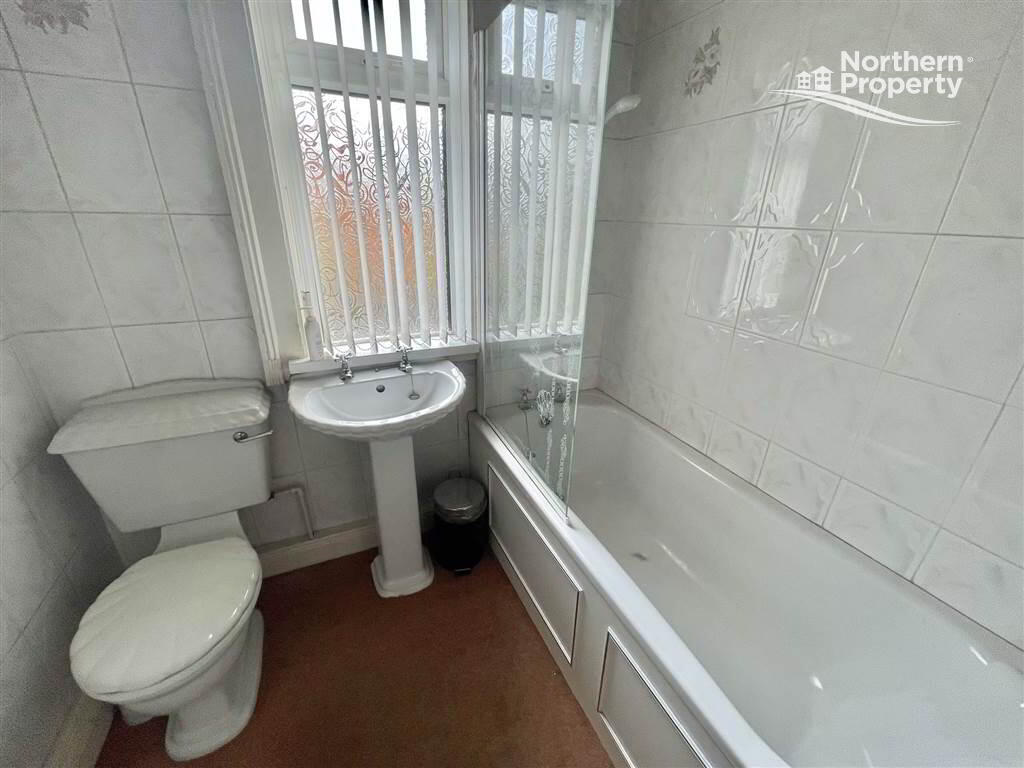 Photo 6 of 553 Donegall Road, Belfast