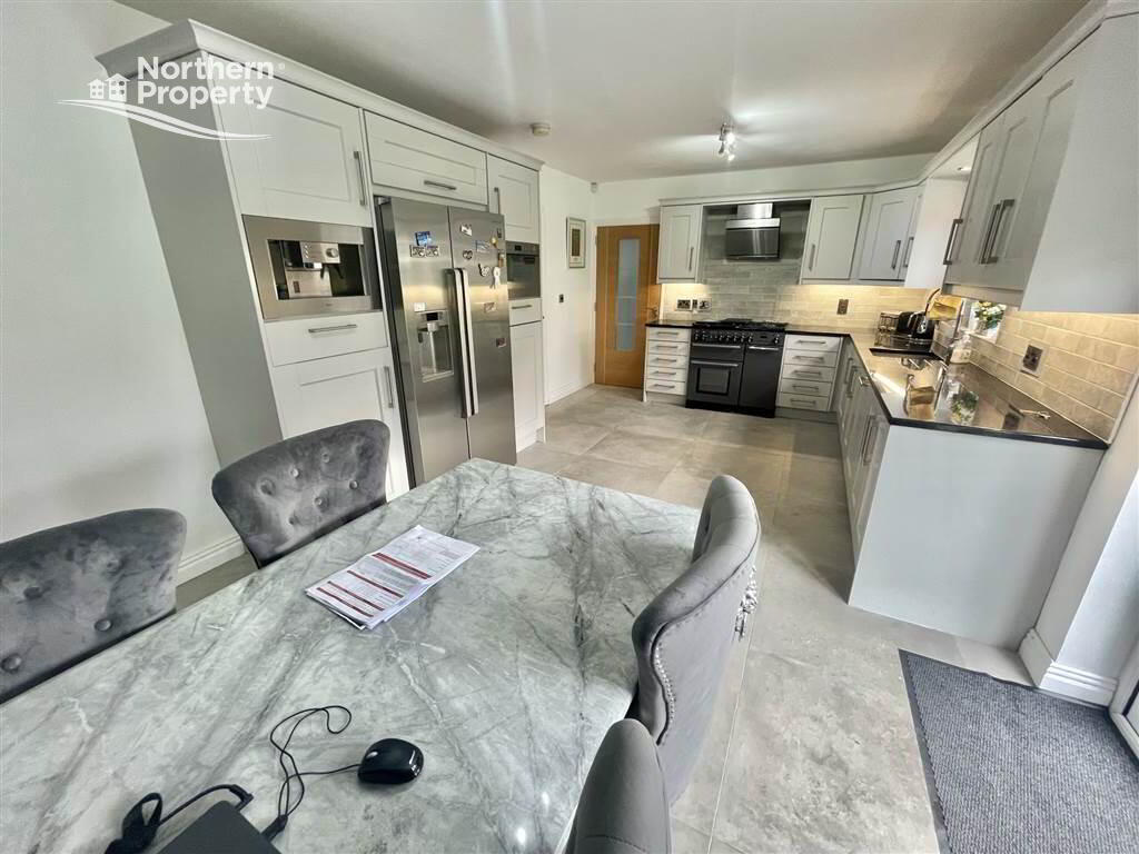 Photo 9 of 21 Mount Eagles Way, Dunmurry, Belfast