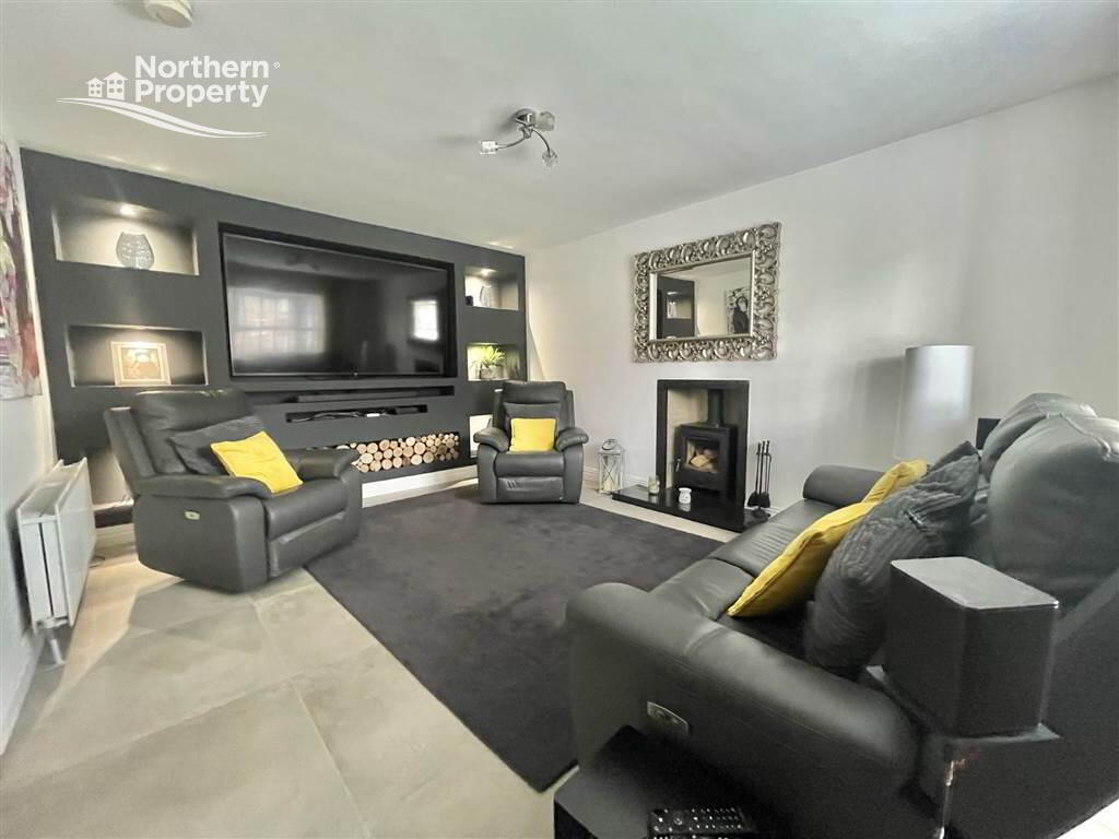 Photo 4 of 21 Mount Eagles Way, Dunmurry, Belfast
