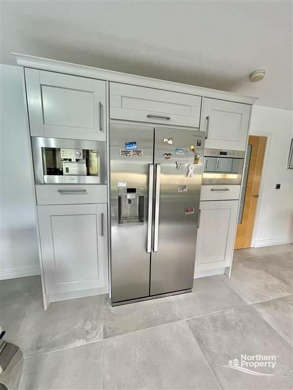 Photo 10 of 21 Mount Eagles Way, Dunmurry, Belfast